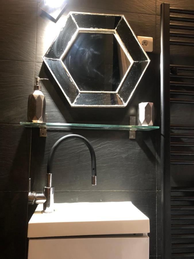 Appartement En Plein Coeur De Vieille نيس المظهر الخارجي الصورة