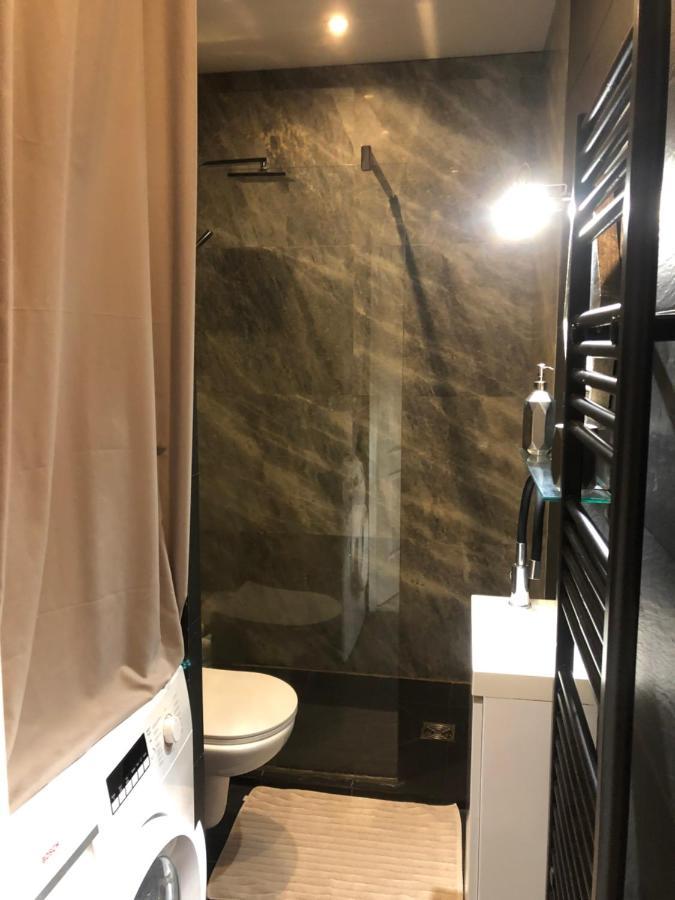 Appartement En Plein Coeur De Vieille نيس المظهر الخارجي الصورة