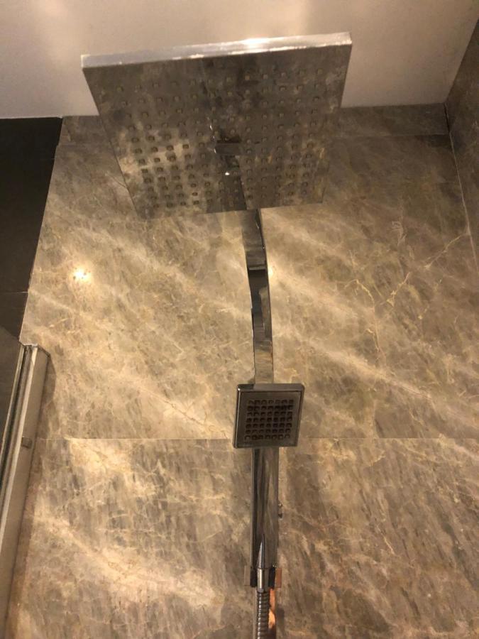 Appartement En Plein Coeur De Vieille نيس المظهر الخارجي الصورة
