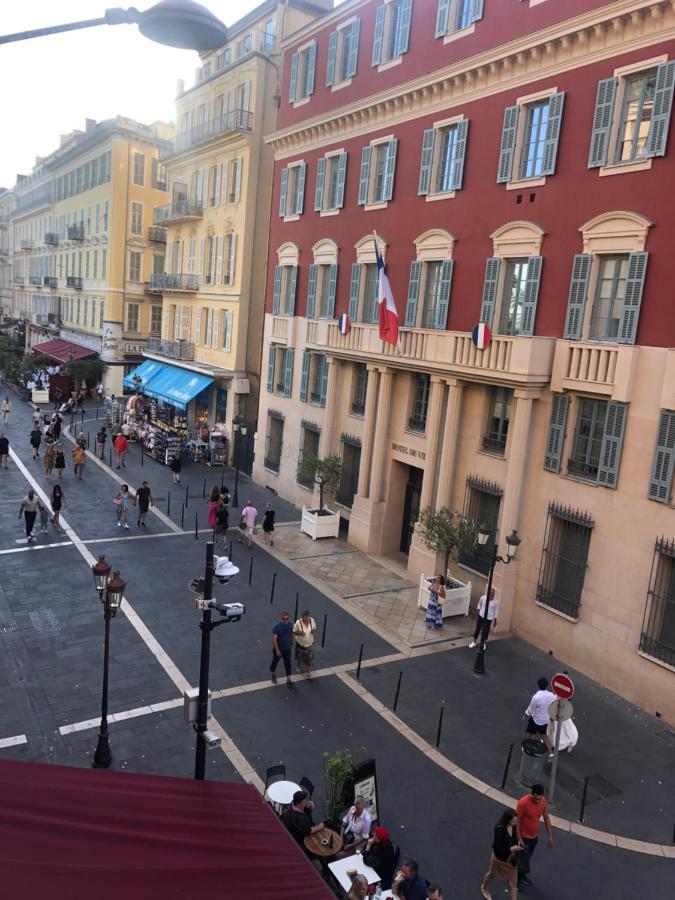 Appartement En Plein Coeur De Vieille نيس المظهر الخارجي الصورة